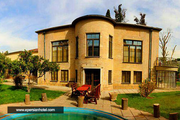 تور شیراز از تهران هتل آپارتمان اقامتگاه بومگردی خانه باغ ایرانی